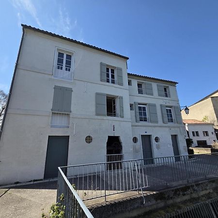 Quai 3 Loft Moderne Et Lumineux Les Pieds Dans L'Eau Apartment Jarnac Ngoại thất bức ảnh
