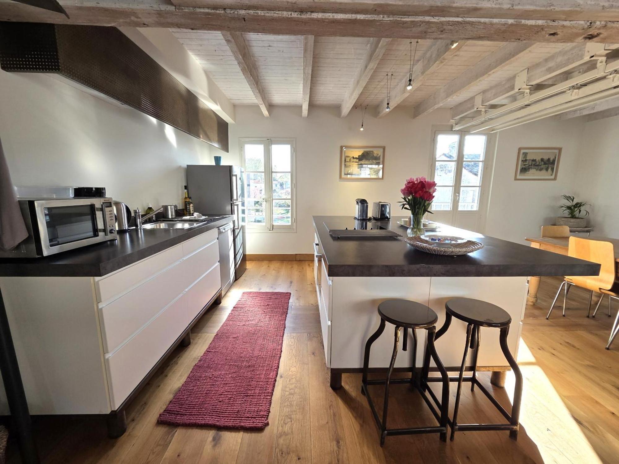 Quai 3 Loft Moderne Et Lumineux Les Pieds Dans L'Eau Apartment Jarnac Ngoại thất bức ảnh