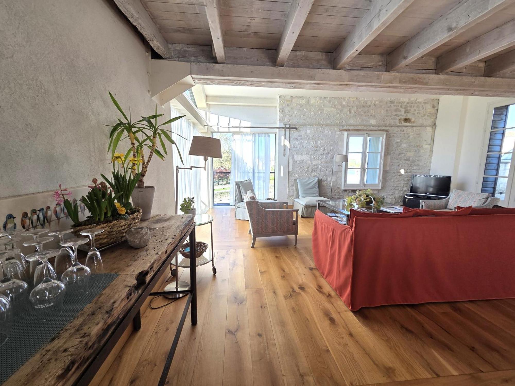 Quai 3 Loft Moderne Et Lumineux Les Pieds Dans L'Eau Apartment Jarnac Phòng bức ảnh