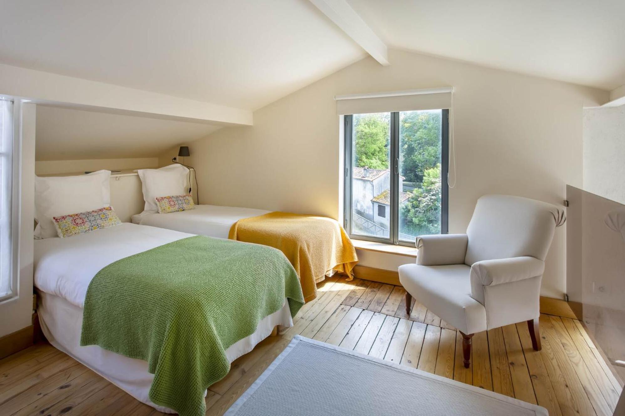 Quai 3 Loft Moderne Et Lumineux Les Pieds Dans L'Eau Apartment Jarnac Ngoại thất bức ảnh